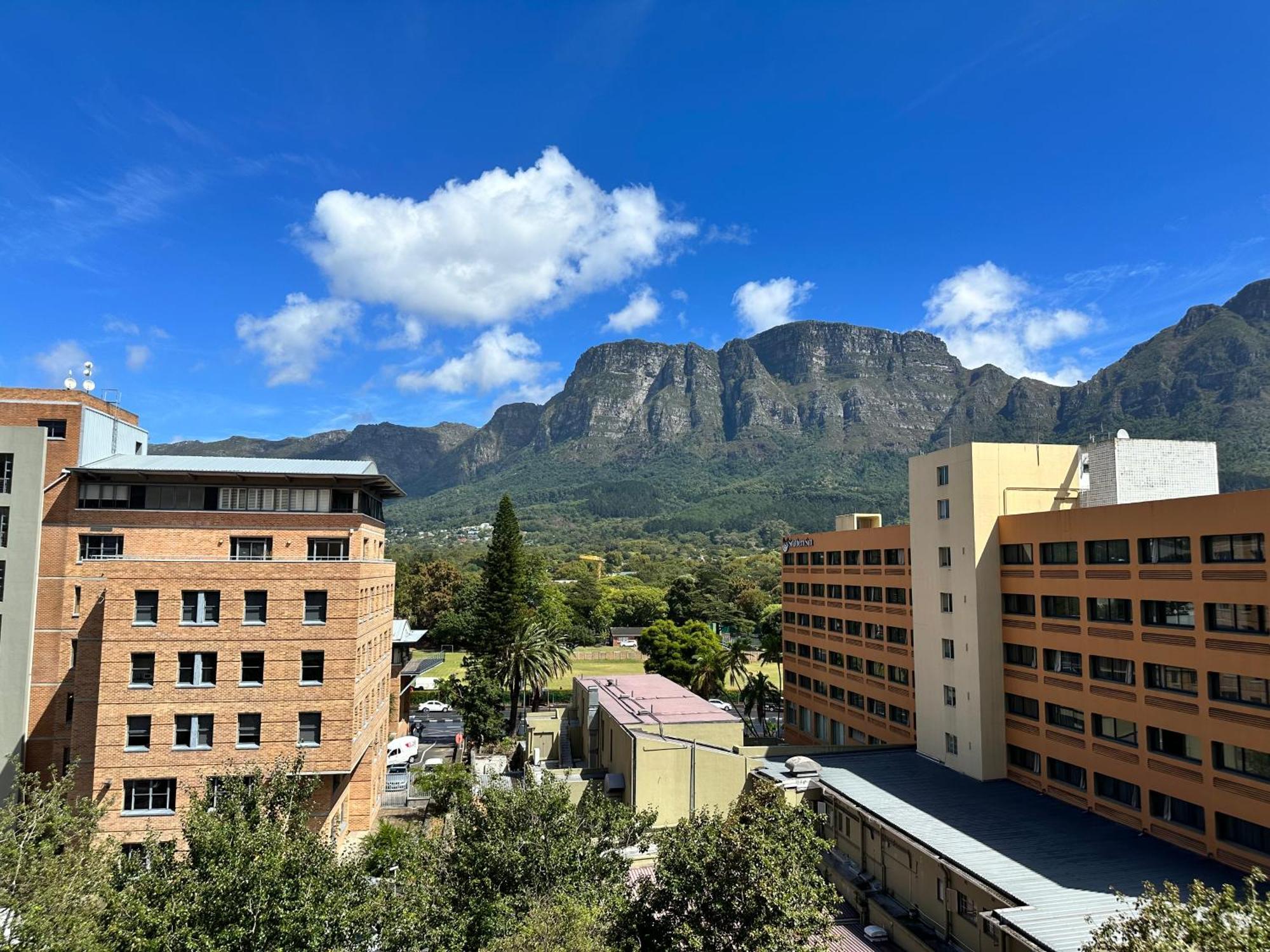 Newlands Peak Apartments Kapstadt Exterior foto